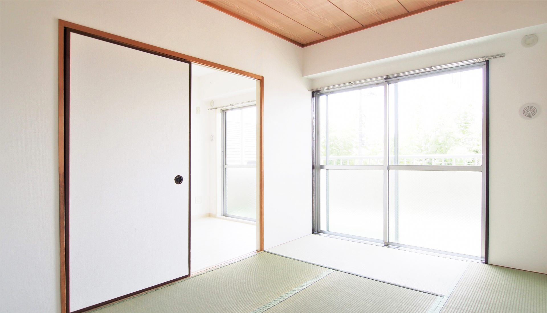 家庭の美を引き立てる - 自然素材の魅力